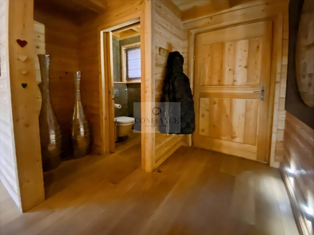 Chalet – 5 pièces – 4 chambres – 180 m²