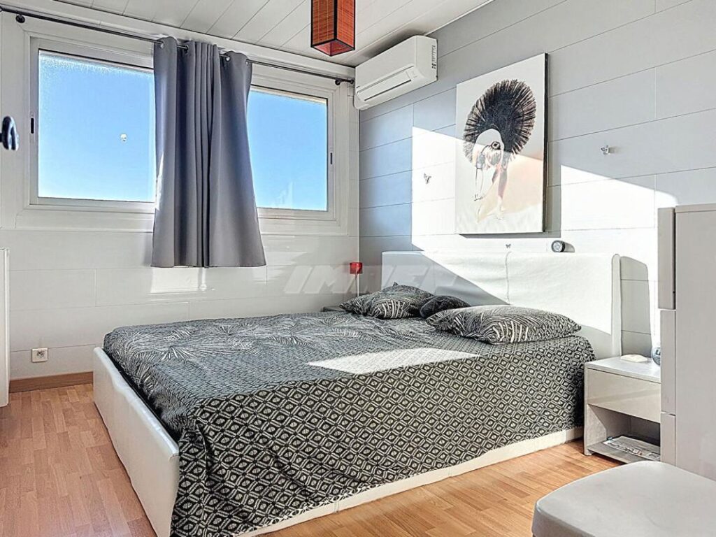 13010 Saint Tronc T4 78 m2 balcon cave – 4 pièces – 3 chambres – 78 m²