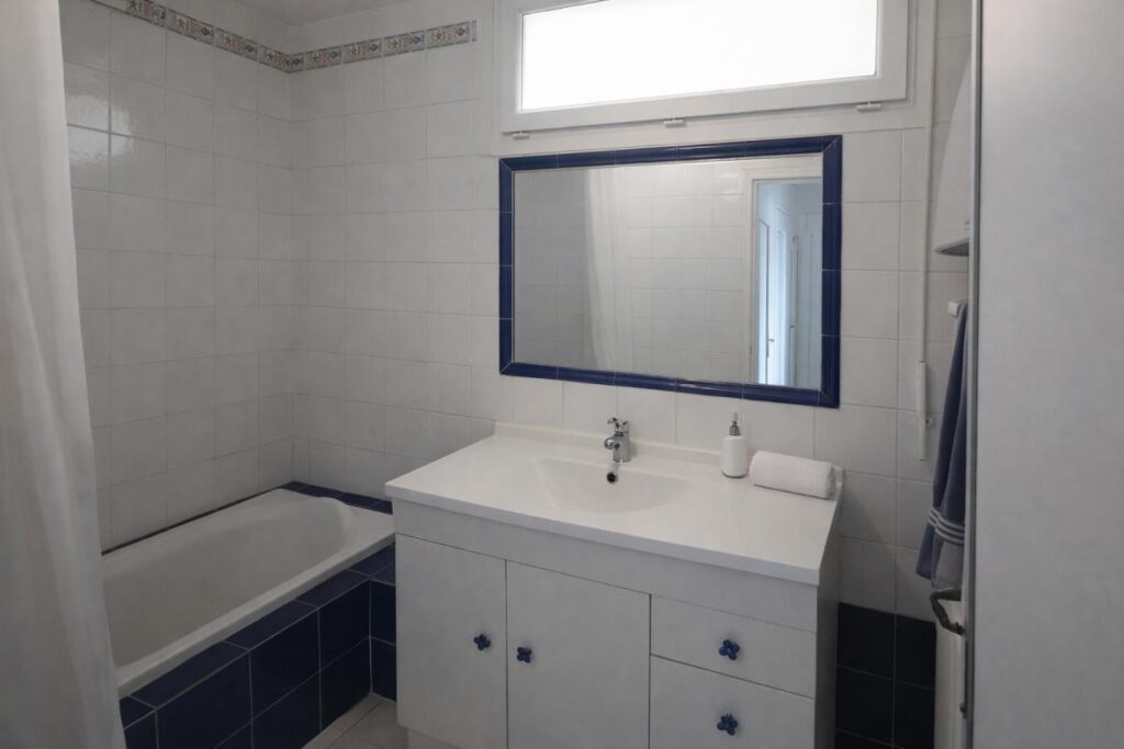 13010 MARSEILLE ST TRONC 5 PIECES HAUTS DE CASTEL ROC – 5 pièces – 3 chambres – 91 m²