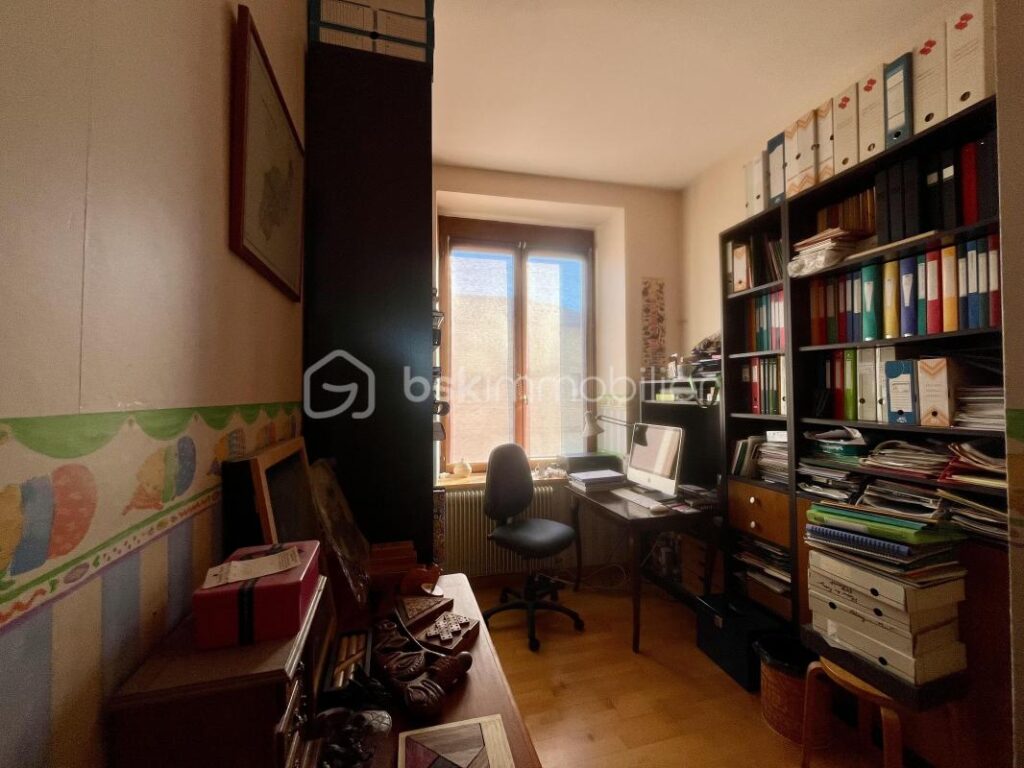 VIVARAIZE Lumineux appartement T3 de 82 m2 – 3 pièces – 2 chambres – 82 m²