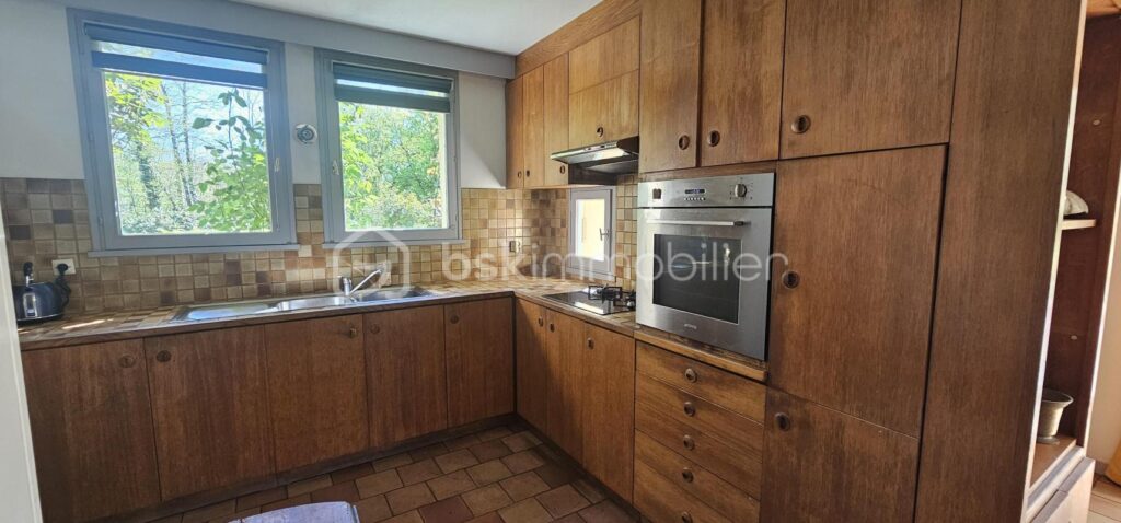 COUP DE COEUR – 6 pièces – 4 chambres – 151 m²