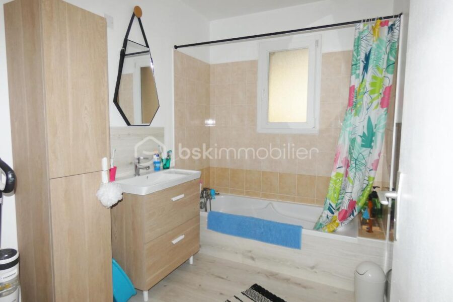 Maison à vendre à Corcoue sur logne