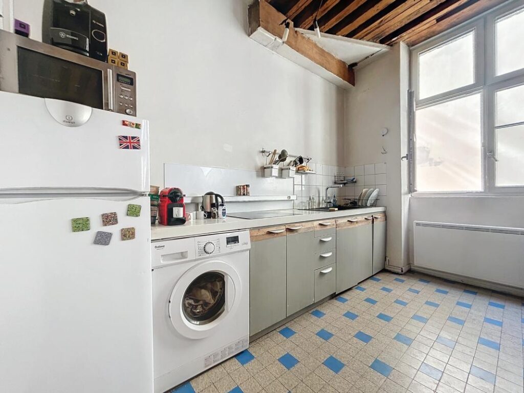 LOCATION LYON 5 APPARTEMENT T2 MEUBLE – 2 pièces – 1 chambre – 48 m²