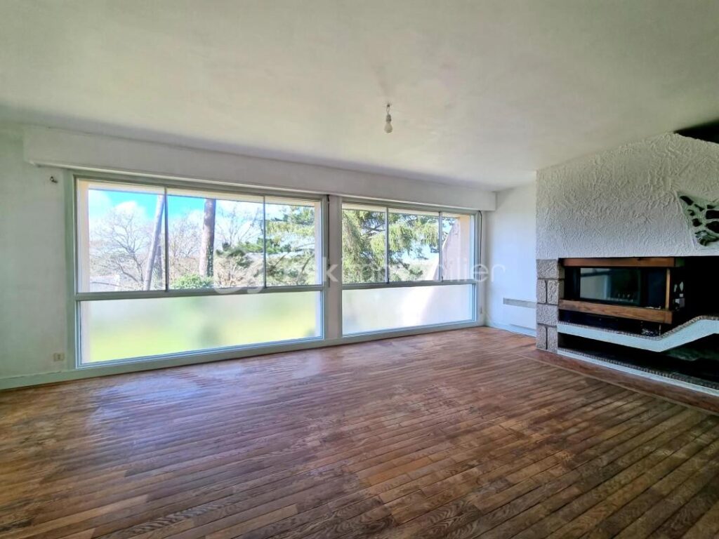 MOELAN SUR MER – Kerfany – Maison 71m2 sur plus de 1500m2 de terrain – 3 pièces – 2 chambres – 71 m²