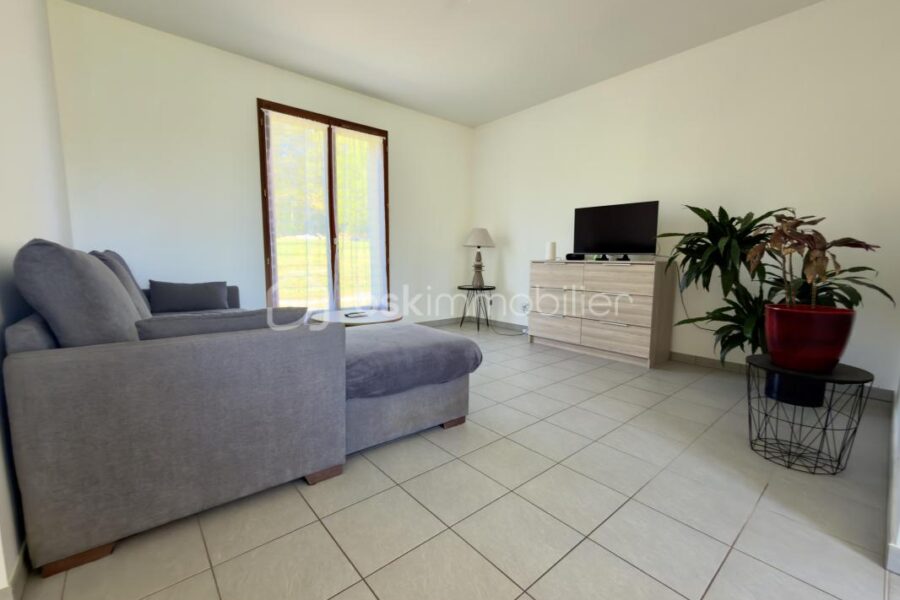 Maison à vendre à Pressignac vicq