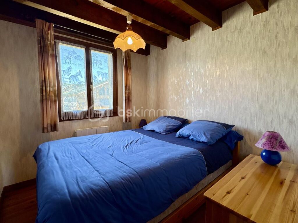 Rare sur le secteur : chalet à Bolquère (66) avec deux appartements indépendants à un prix très attractif – 5 pièces – 3 chambres – 90 m²