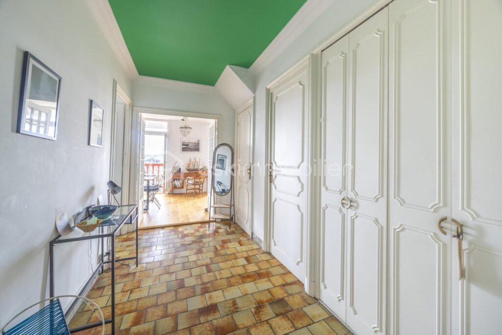 Duplex d’exception avec vue imprenable sur le port de Ciboure – 4 pièces – 2 chambres – 134 m²