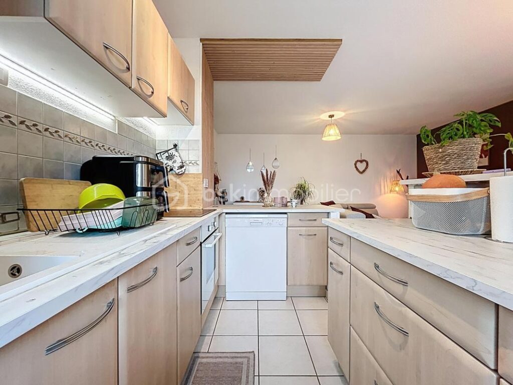 T3 lumineux au calme – À 2 min du tram La Gardette – 3 pièces – 2 chambres – 60 m²