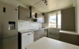 Appartement lumineux – Dernier étage – Fort potentiel – 2 pièces – 1 chambre – 65 m²