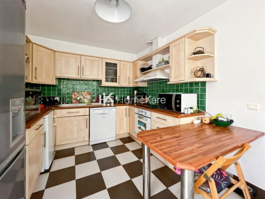 MAISON T4 DANS UN CADRE IDEAL – 5 pièces – 3 chambres – 120 m²