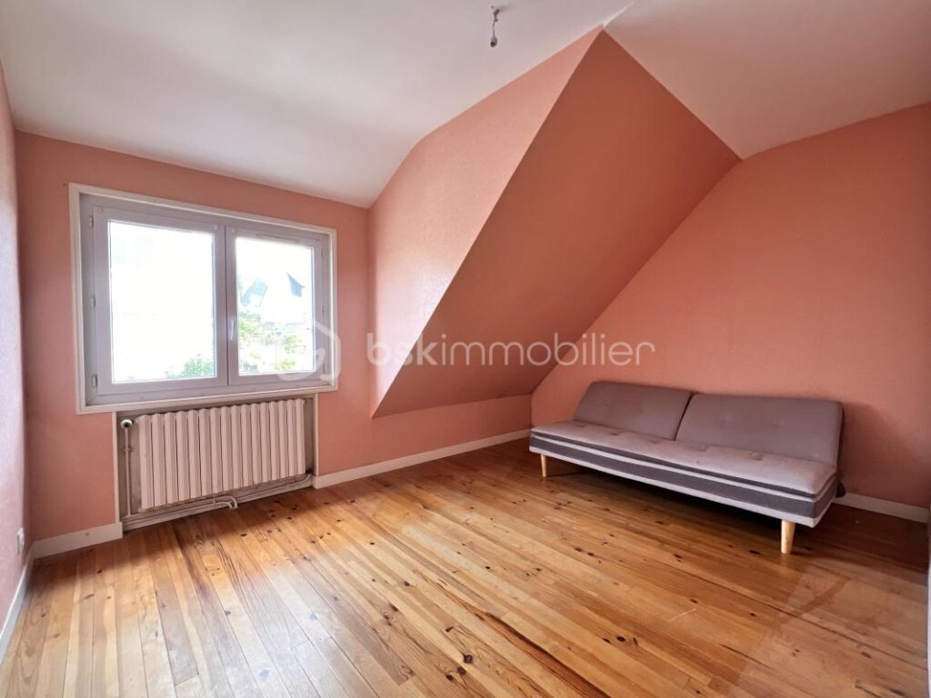 Maison de 4 chambres avec jardin – 4 pièces – 4 chambres – 100 m²