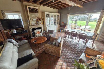 Magnifique Corps de Ferme de 188 m² à Chaulgnes – 5 pièces – 4 chambres – 188 m²