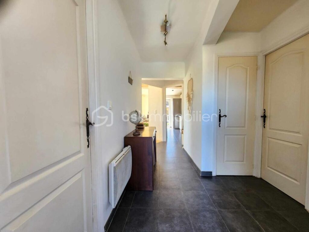 Villa provençale avec grand garage – 4 pièces – 3 chambres – 105 m²