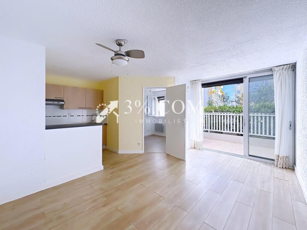 T2 rdc avec charmante terrasse, parking privé & local à vélo – 2 pièces – 1 chambre – 31 m²