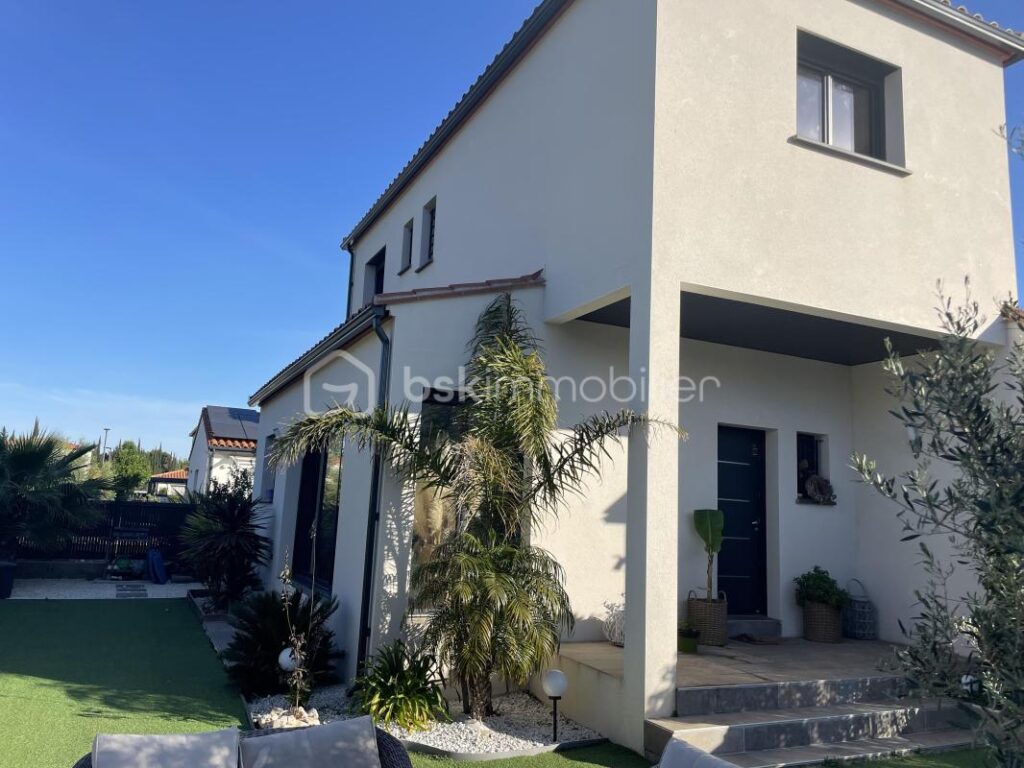 MAISON NEUVE ST CYPRIEN R+1, 3 FACES, SUITE AU RDC – 4 pièces – 3 chambres – 95 m²