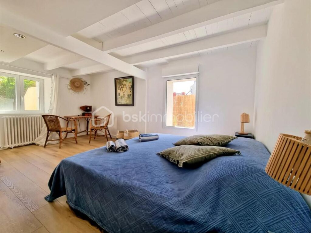 Treffiagat – Maison de famille entre mer et lumière – à 345 m de la plage, grande terrasse – 4 pièces – 3 chambres – 115 m²