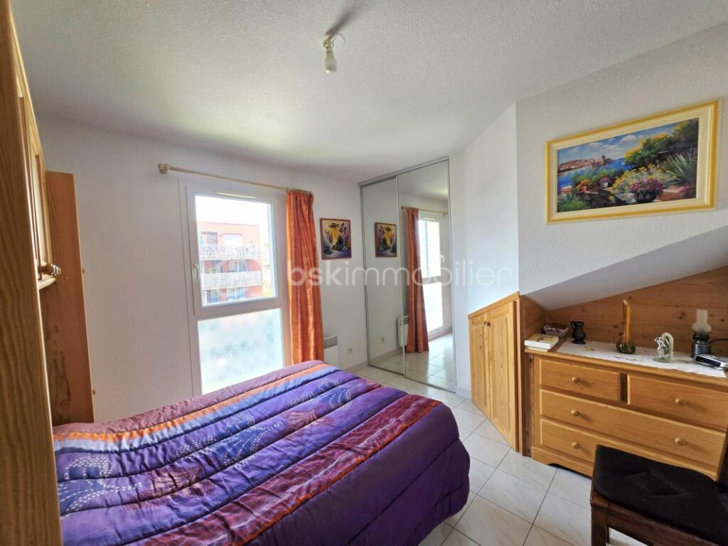 EN EXCLUSIVITÉ – VUE ÉTANG – PLACE PRIVATIVE – 3 pièces – 2 chambres – 63 m²