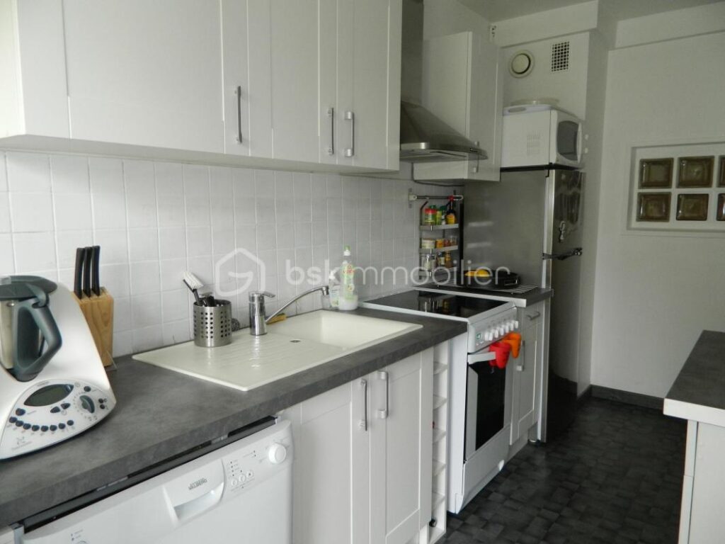 Appartement T3 lumineux avec Loggia, au calme et sans vis-à-vis – 3 pièces – 2 chambres – 55 m²