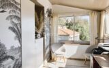 A Villeneuve-Loubet – Appartement 3 pièces atypique avec jardin de 200 m² et aperçu mer – 3 pièces – 2 chambres – 63 m²