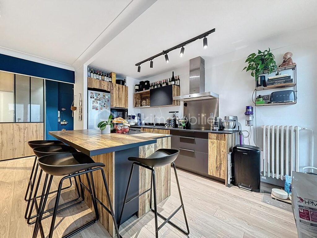 HAUTS DE RUEIL – T2 Dernier étage • large balcon plein soleil • Cave • Parking sécurisé – 2 pièces – 1 chambre – 56 m²