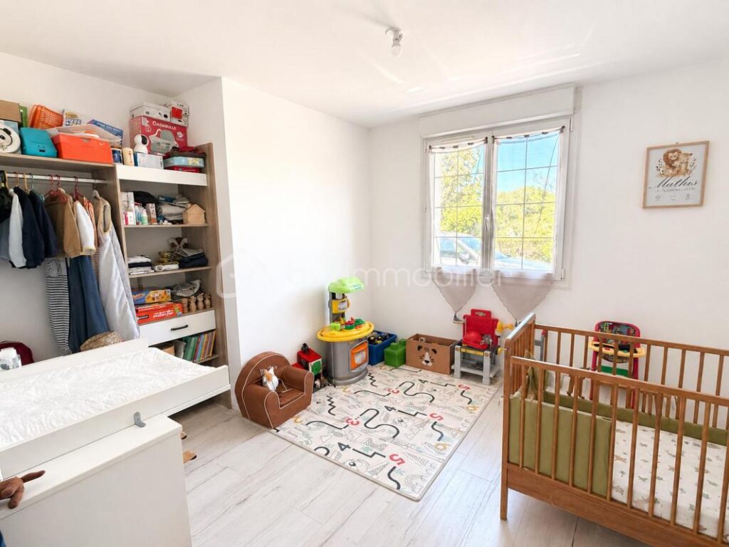 En Exclusivité, Maison de plain-pied 100m2 3 chambres – 5 pièces – 3 chambres – 100 m²