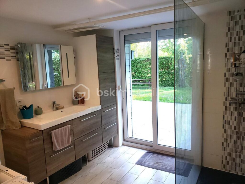 Maison individuelle à Chéreng – 5 pièces – 4 chambres – 122 m²