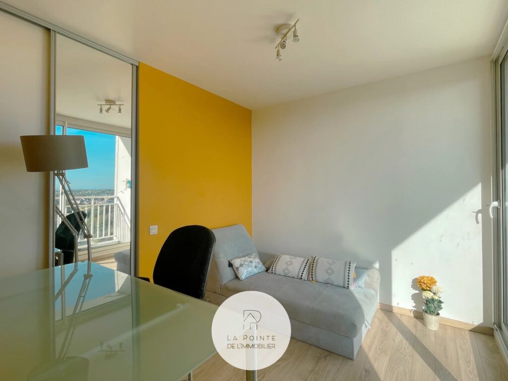 Appartement T4 à Saint-Brieuc avec vue imprenable sur la baie et la ville – 4 pièces – 2 chambres – 73.57 m²