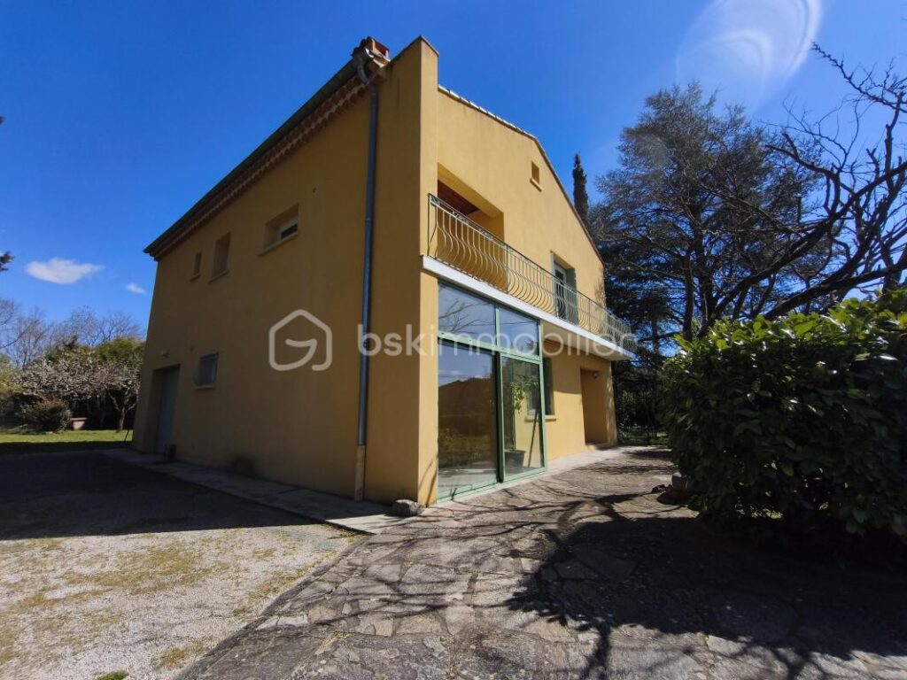 Maison familiale avec vue dominante – 6 pièces 170 m² – 6 pièces – 5 chambres – 170 m²