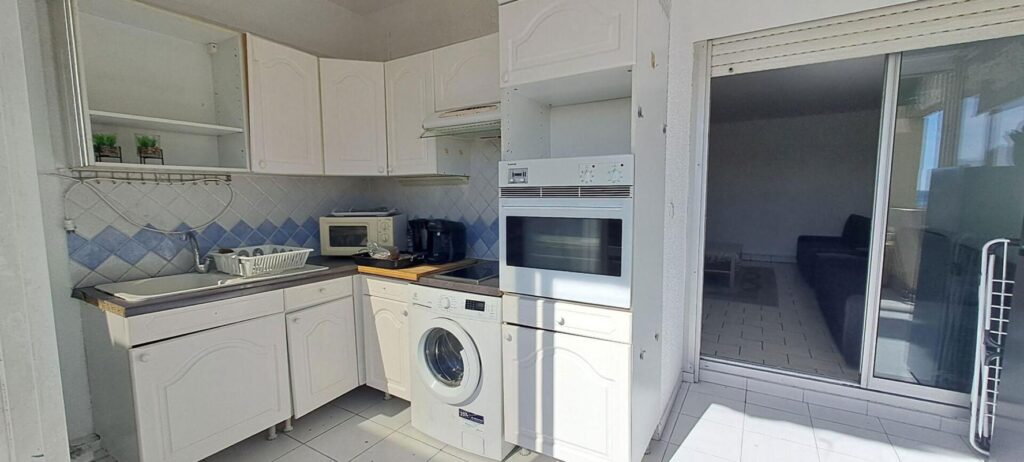 Bel Appartement T2 VUE MER – Quartier LA PLAGE 13008 Marseille – réf : 933 – 2 pièces – 1 chambre – 45 m²