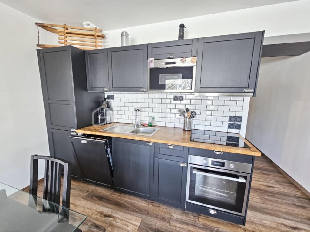 Appartement lumineux à La Foux d’Allos avec terrasse et parking privé – 3 pièces – 2 chambres – 45 m²