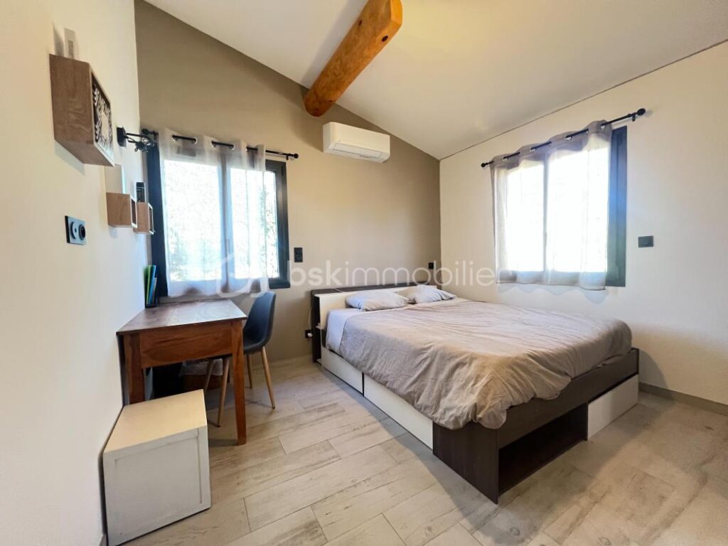 DOMAINE D’EXCEPTION 215m² – VUE CÉVENNES – SPA & GÎTE – 8 pièces – 4 chambres – 215 m²