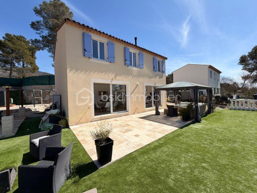 Magnifique maison familiale – 7 pièces – 6 chambres – 127 m²