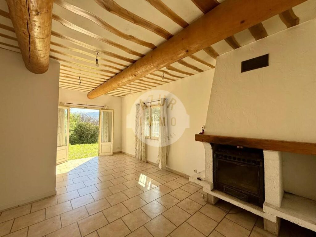 Lascours_Maison de type 3 91.08m² avec garage et dépendance sur 3000m² de terrain – 3 pièces – 2 chambres – 91 m²