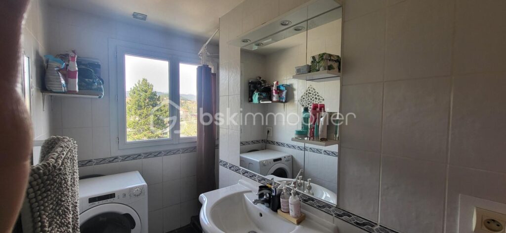 Appartement T4 Lumineux avec Balcon Plein Sud – Gap Sud – 4 pièces – 2 chambres – 74 m²