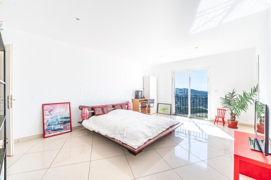 Maison à vendre à La londe les maures — Vue mer — photo 9