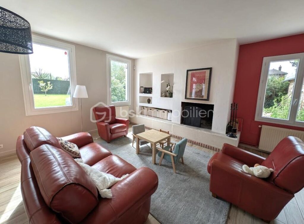 Maison de charme et sa dépendance 𝐚𝐮𝐱 𝐩𝐨𝐫𝐭𝐞𝐬 𝐝𝐮 𝐇𝐚𝐯𝐫𝐞, 𝐯𝐢𝐞 𝐝𝐞 𝐩𝐥𝐚𝐢𝐧-𝐩𝐢𝐞𝐝, 𝐣𝐚𝐫𝐝𝐢𝐧 𝐜𝐥𝐨𝐬 𝐞𝐭 𝐚𝐫𝐛𝐨𝐫é – 6 pièces – 4 chambres – 180 m²