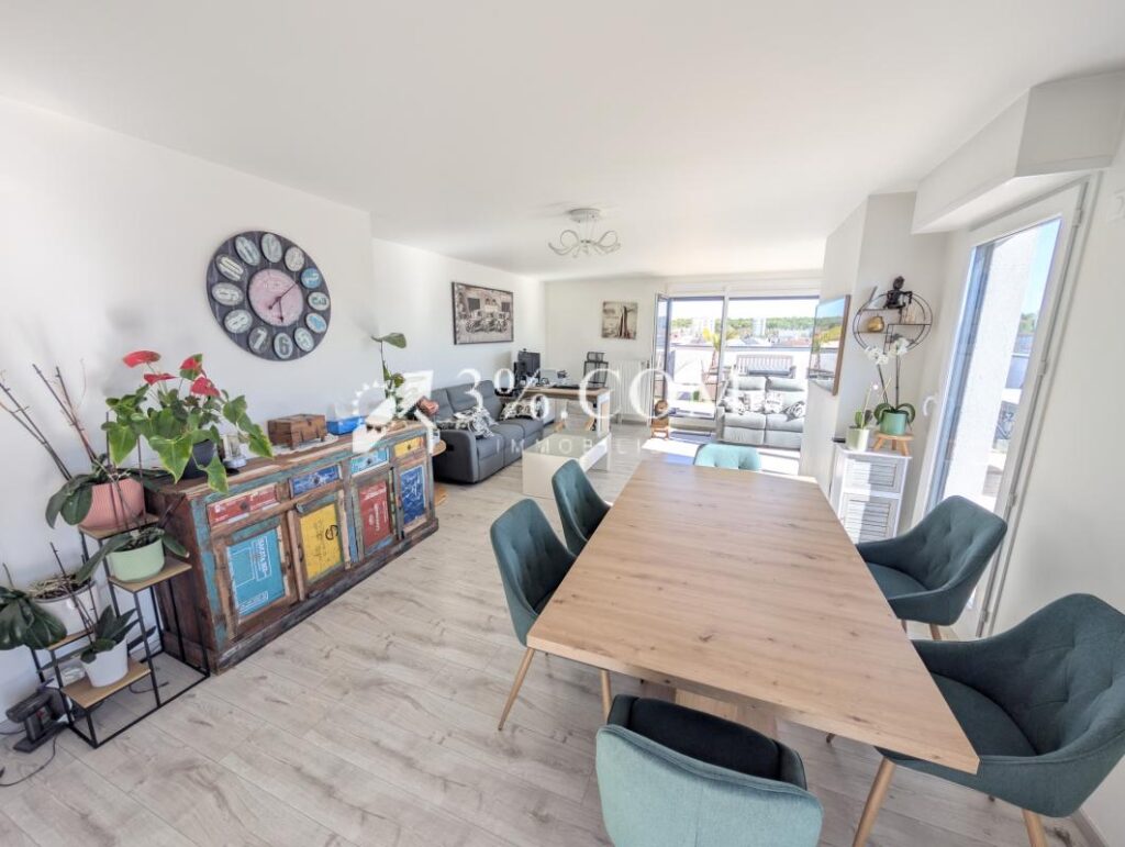 Poissy : grand appartement à vendre avec Jean-Marc DUTREIL – 4 pièces – 3 chambres – 92 m²