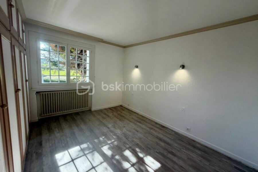 Maison à vendre à Villerest