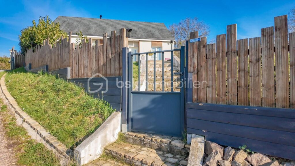Maison traditionnelle récente avec vue idyllique benignoise – 4 pièces – 3 chambres – 98 m²