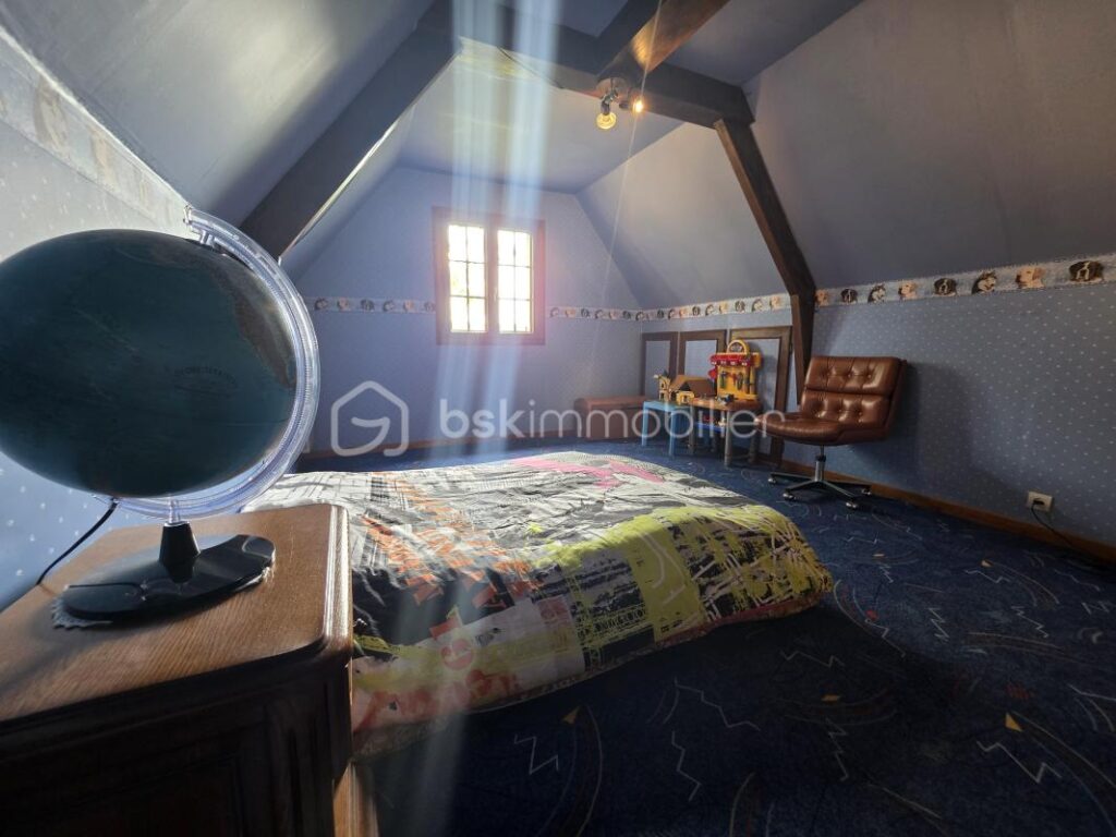 Maison traditionnel à Paron (89100), à 10 min de la gare de Sens – 4 pièces – 3 chambres – 121 m²