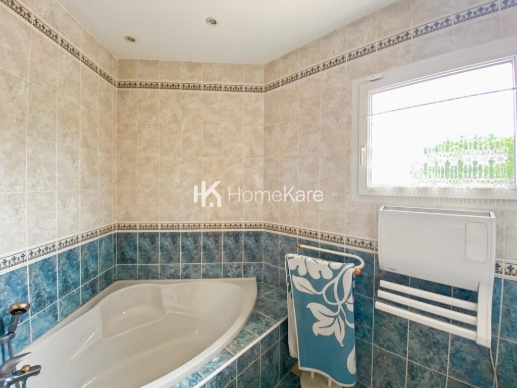 UN COIN TRANQUILLE ! – 6 pièces – 4 chambres – 160 m²