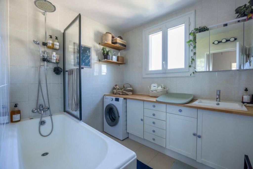 Appartement T3 avec balcon – 3 pièces – 2 chambres – 79 m²