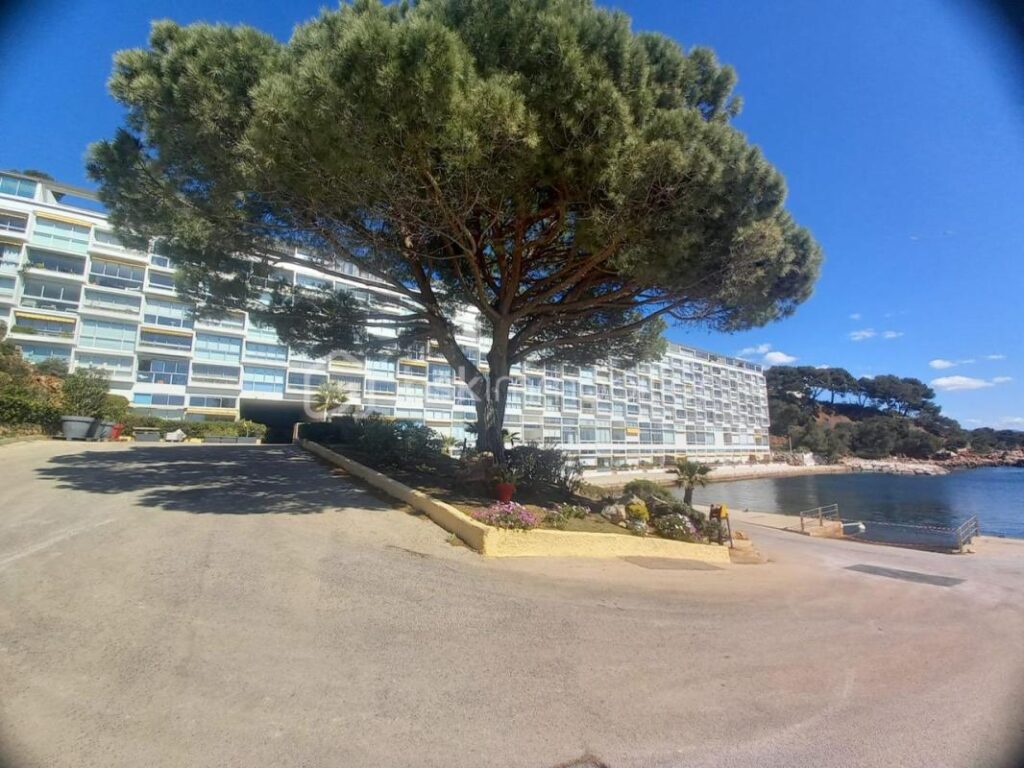 Appartement d’exception – Vue mer panoramique – 1 pièce – 1 chambre – 41 m²
