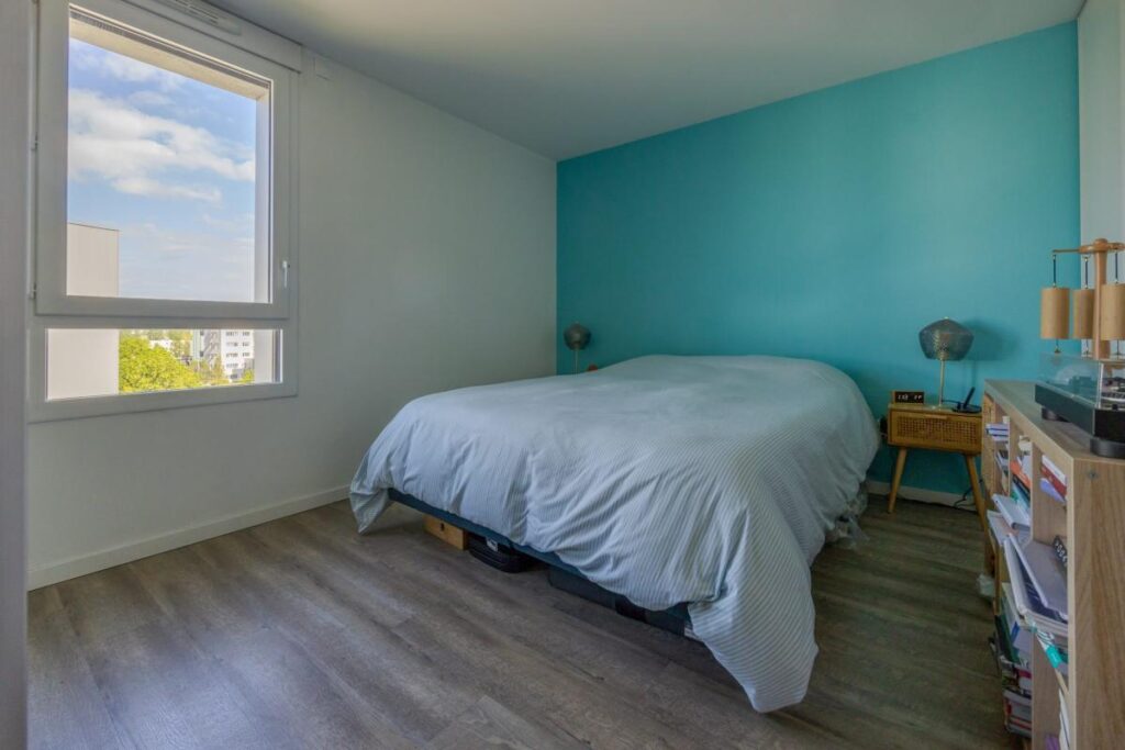 Appartement T4 – Dernier étage – 4 pièces – 3 chambres – 87 m²