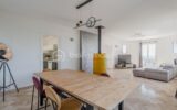 MAISON FAMILIALE AVEC VUE DÉGAGÉE, AU CALME DANS UN CADRE EXCEPTIONNEL PROCHE COMMODITÉS – 8 pièces – 5 chambres – 241 m²