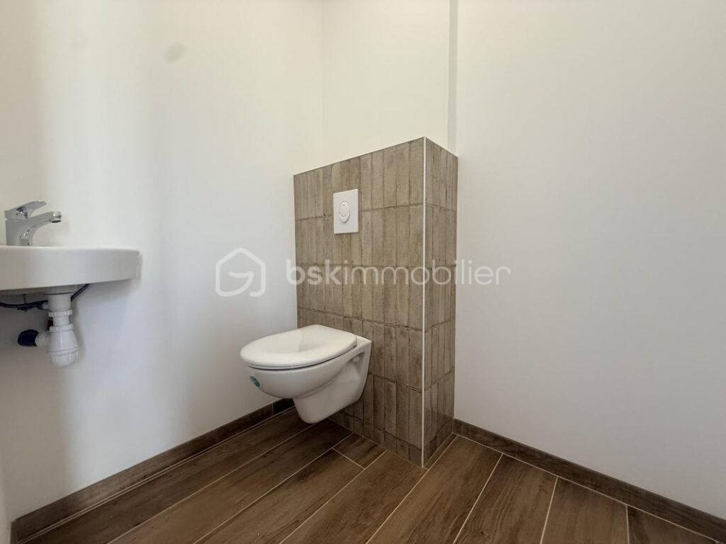 EN EXCLUSIVITÉ – Coup de cœur assuré – Maison neuve 123 m² – Vue exceptionnelle – À 15 min de Rennes – Garage – 6 pièces – 4 chambres – 123 m²