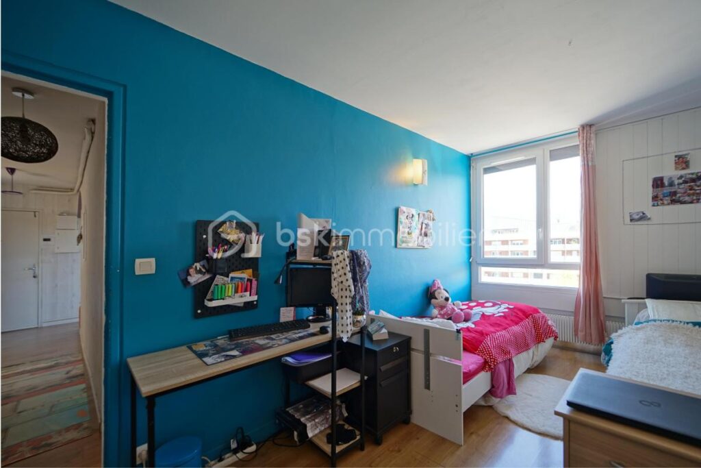 T3 lumineux avec vue montagnes – Centre Meythet (Annecy) – 3 pièces – 2 chambres – 68 m²
