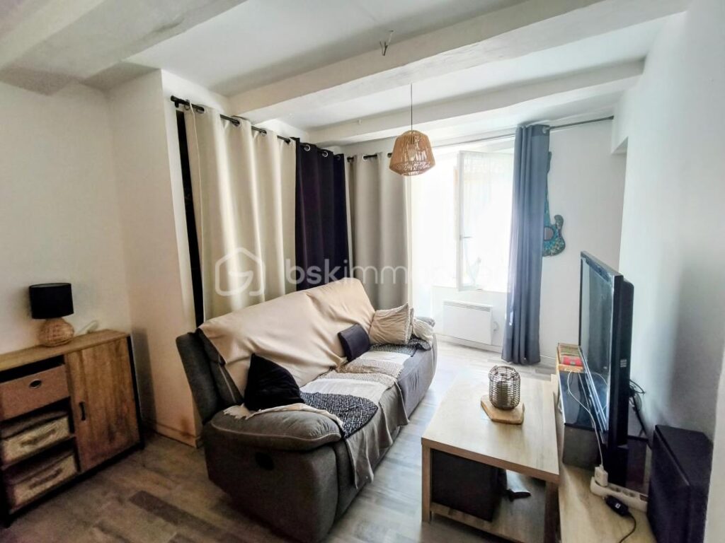 ✨ MAISON DE VILLAGE – 105 m² – 3 CHAMBRES – JARDIN – GARAGE ✨ – 5 pièces – 3 chambres – 105 m²