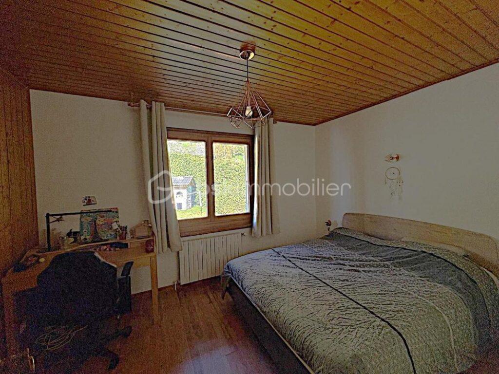 Invitation à l&rsquo;art de vivre au sein d&rsquo;un domaine entre ciel et montagnes ! – 7 pièces – 5 chambres – 134 m²