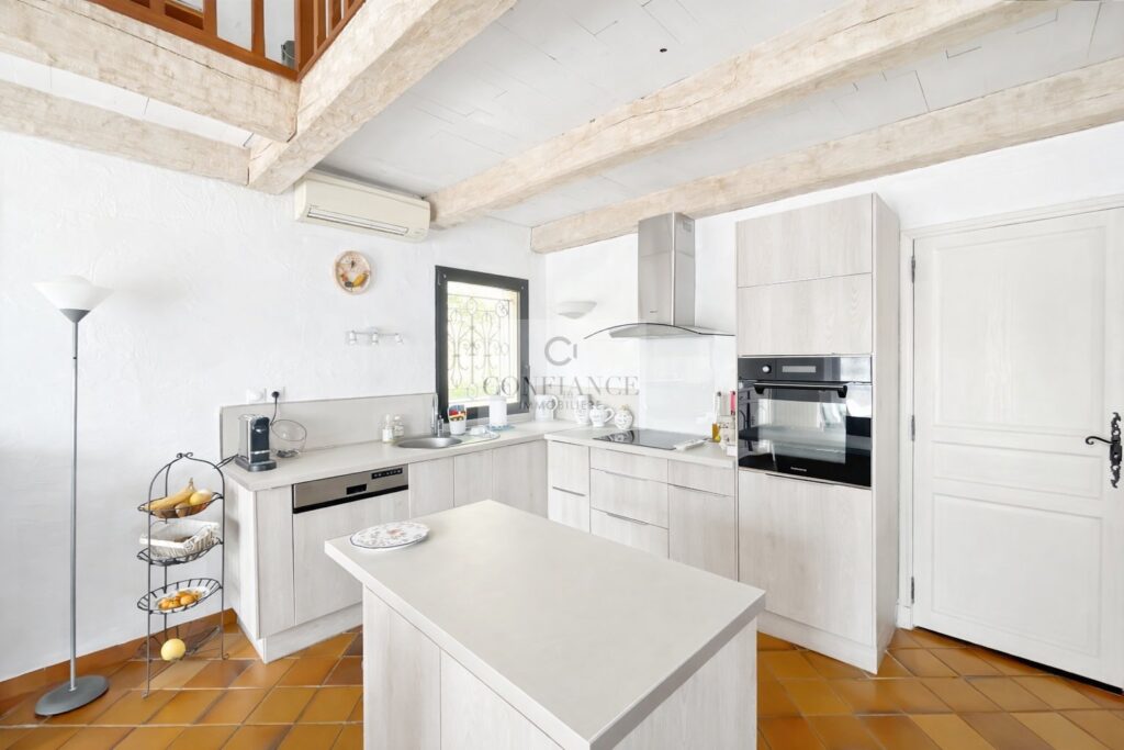 Maison individuelle – 5 pièces – 4 chambres – 148 m²